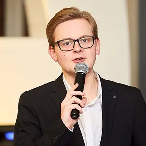 Александр Никонов
